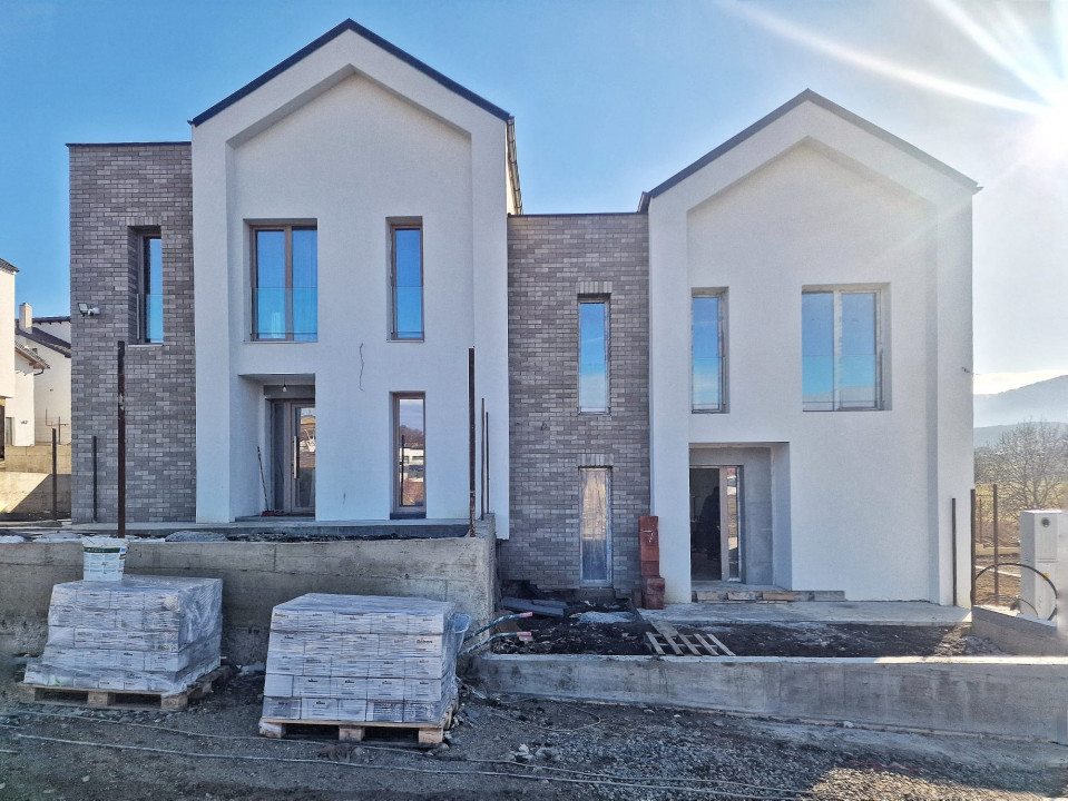 0% comision! Casa cu CF zona Stadion, 2 parcari, incalzire in pardoseala