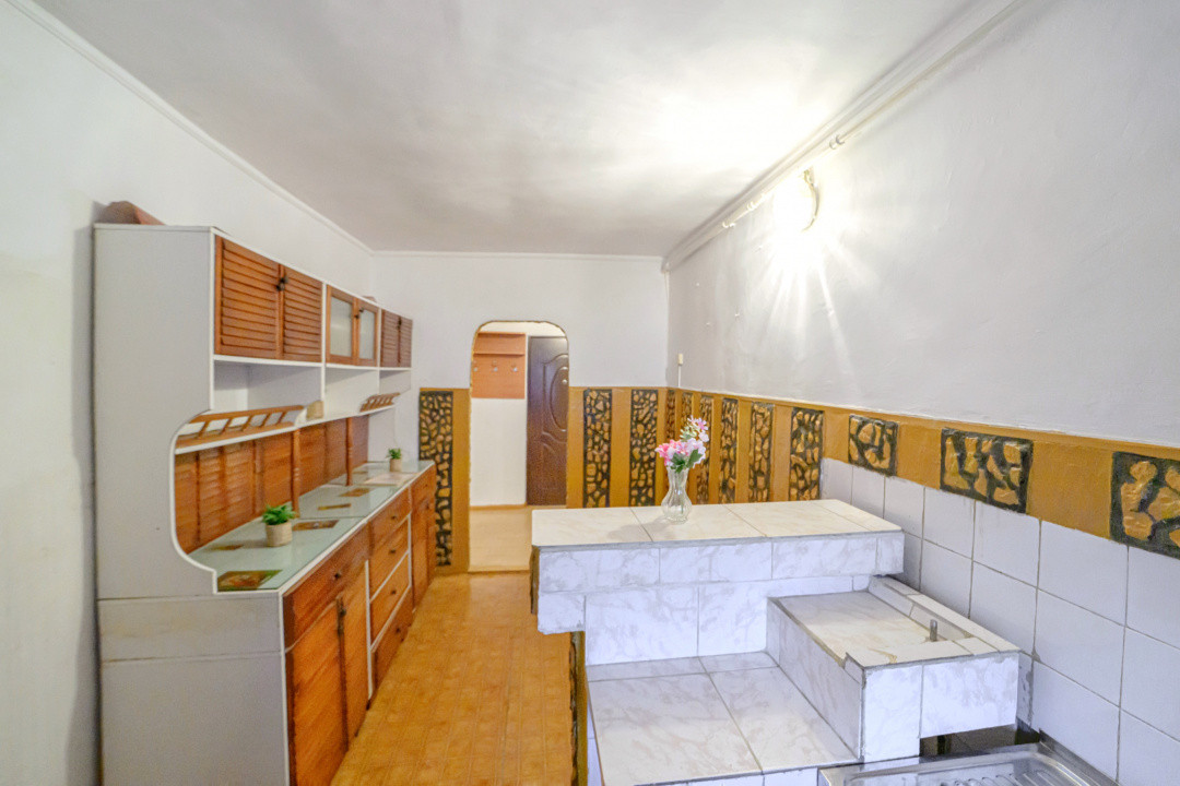 3 camere, etaj 2, GARAJ, str.  S. Barnutiu, Dumbrava Nord, 0% comision