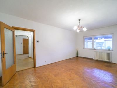 3 camere, etaj 2, GARAJ, str.  S. Barnutiu, Dumbrava Nord, 0% comision