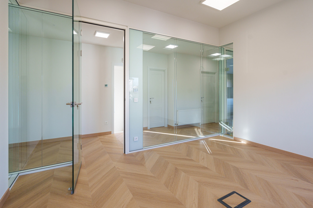 Spatiu birou 74 mp in vila, totul NOU, zona Centrala, constructie 2020