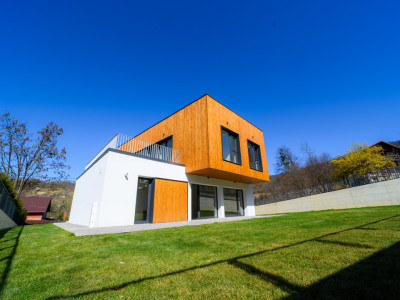 Vila exclusivista zona Episcopiei, calitate premium si confort