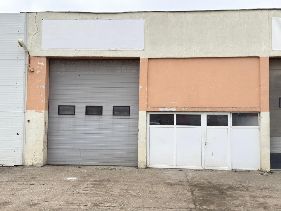 Hala 120 mp, inaltime 5m, parcare, Criseni