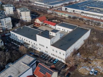 Spatiu industrial/comercial P+1, 3400 mp utili, teren 4000 mp, Marasti