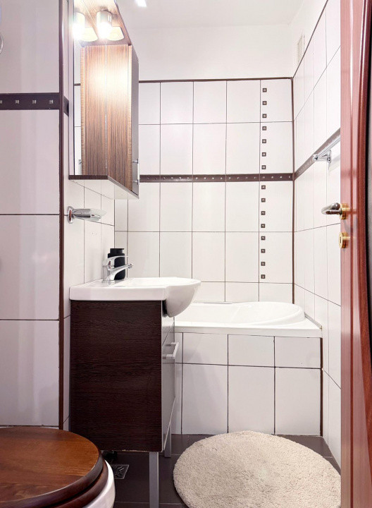 Apartament modern 2 camere decomandate, 2 balcoane, Cinema Marasti