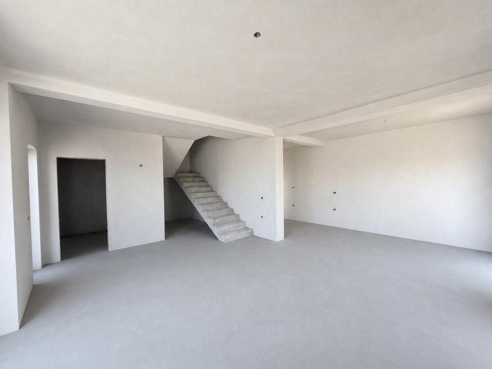 Casa NOUA tip duplex cu GARAJ, incalzire prin pardoseala, 0% comision