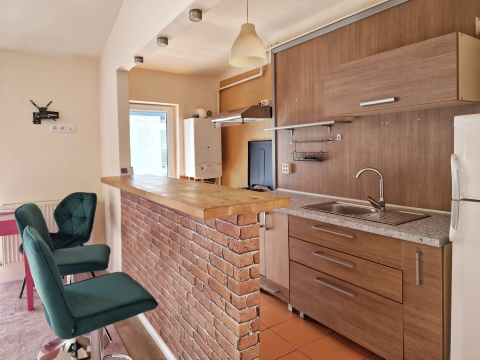 Apartament str. Eroilor, Parcare, centrala proprie, aer conditionat
