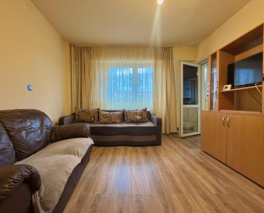 Apartament 1 camera in CENTRU, cu CENTRALA PROPRIE, Ocupabil imediat! 