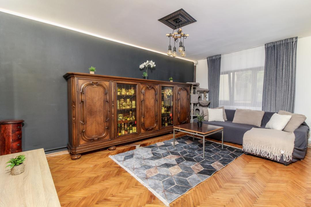 3 camere decomandate, 2 bai - ZORILOR - langa Gradina Botanica si UMF