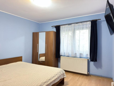 Inchiriere apartament 2 camere, str. Crisan, etaj 1, centrala proprie