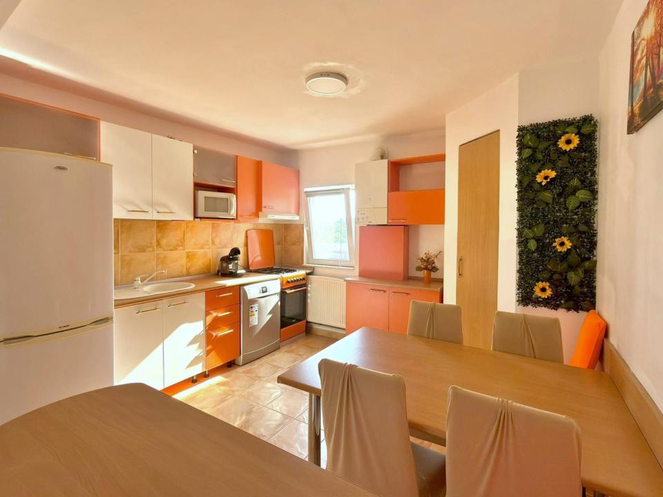 Inchiriere apartament cu 3 camere in cartierul Plopilor, Cluj-Napoca