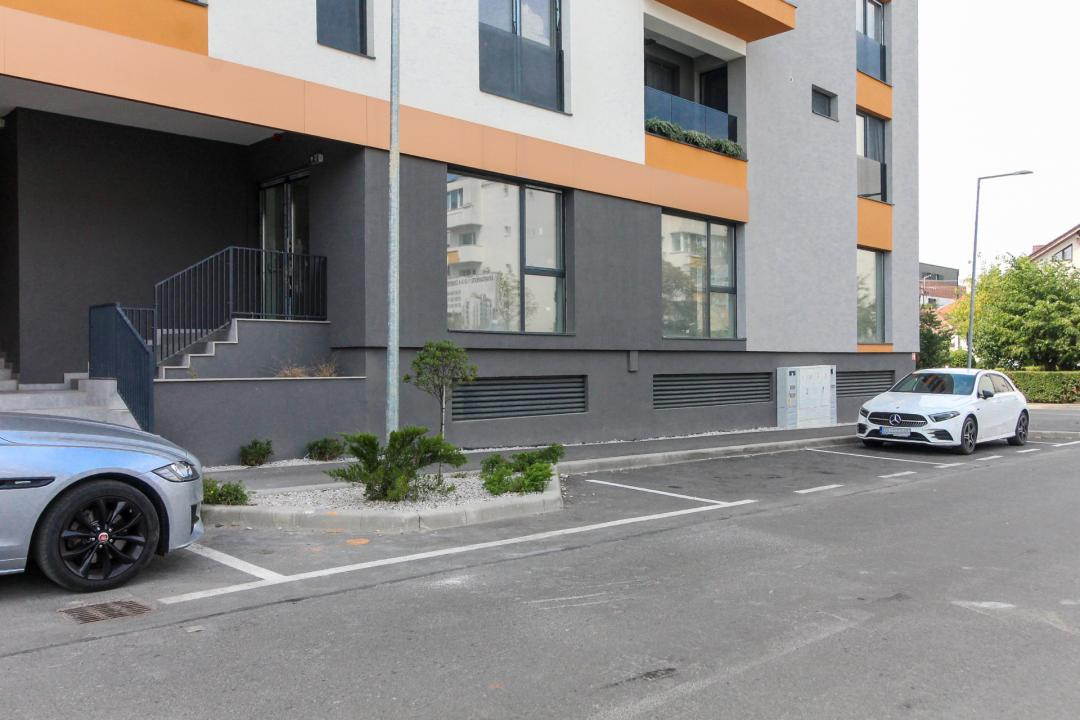 EXCLUSIV! Spatiu comercial NOU - prima inchiriere - 12,5 euro/mp