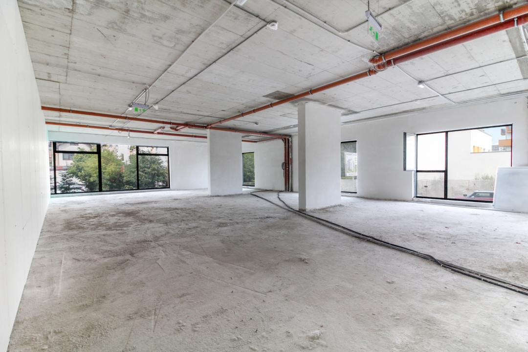 EXCLUSIV! Spatiu comercial NOU - prima inchiriere - 12,5 euro/mp