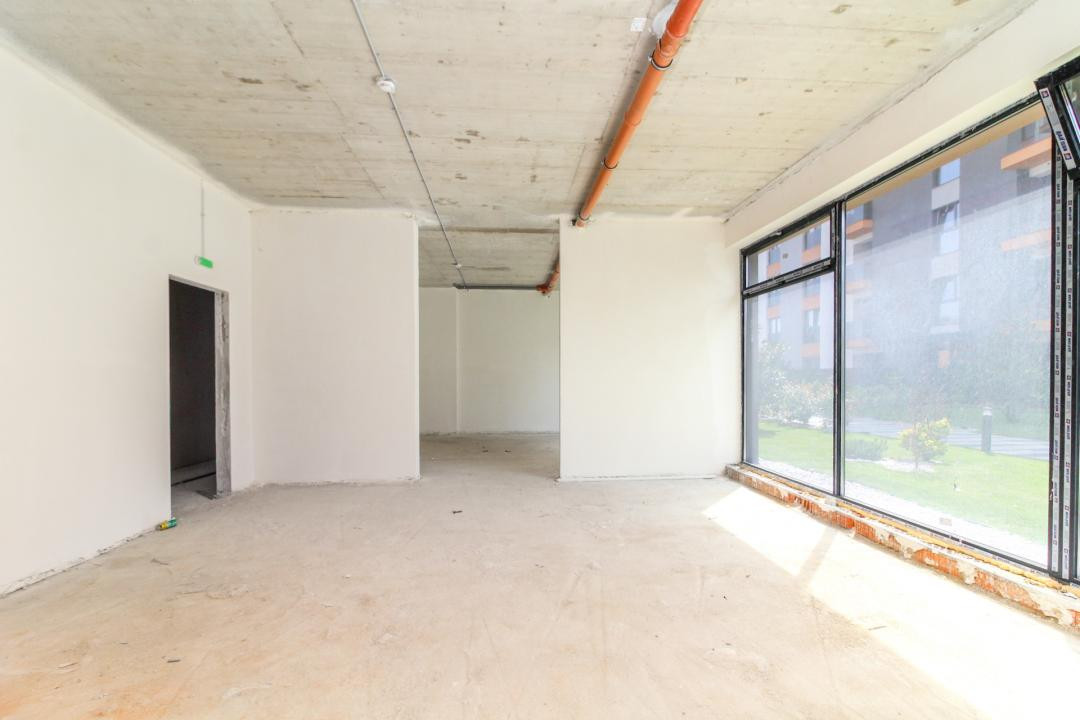 EXCLUSIV! Spatiu comercial NOU - prima inchiriere - 12,5 euro/mp