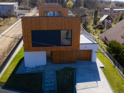 Vila exclusivista zona Episcopiei, calitate premium si confort