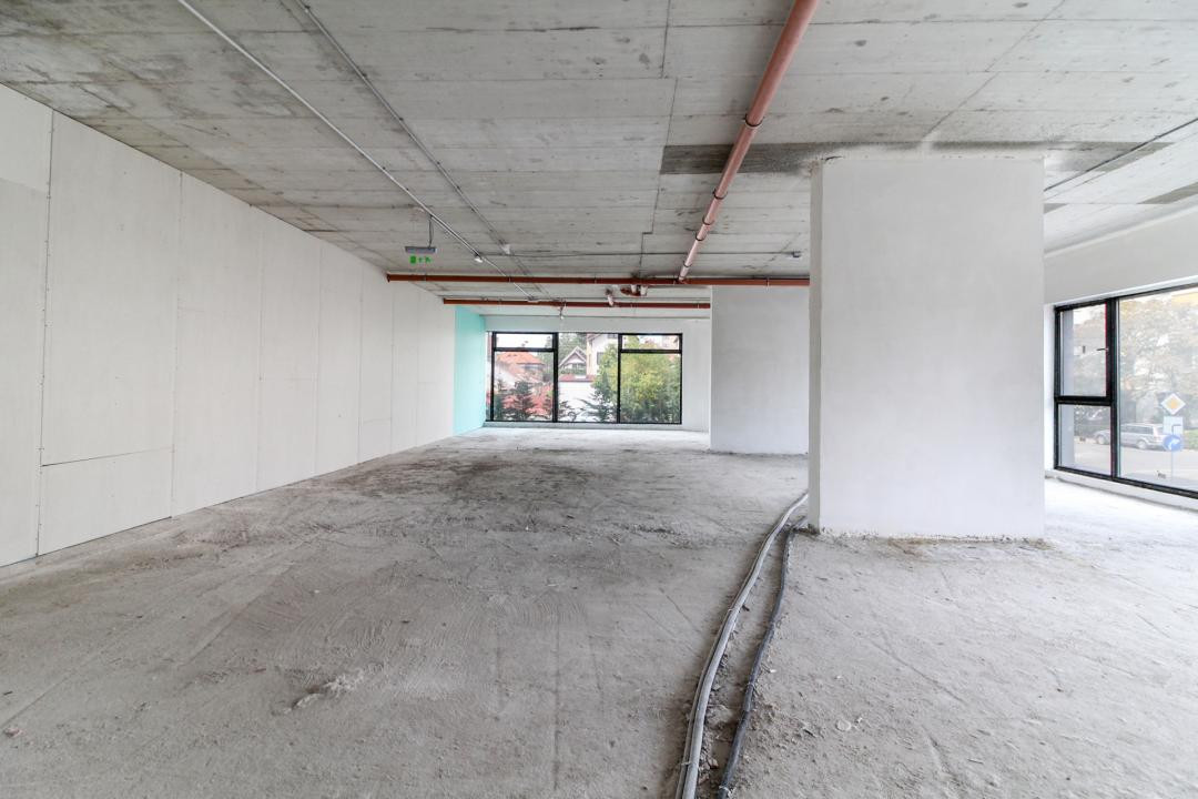 EXCLUSIV! Spatiu comercial NOU in ansamblu imobiliar, PRIMA INCHIRIERE!