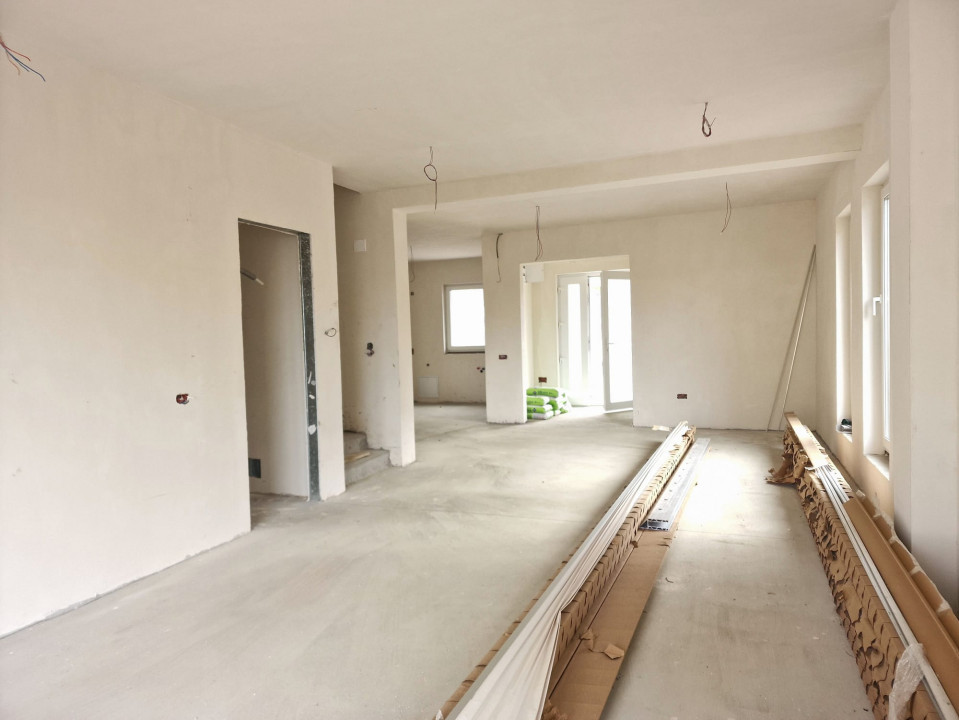 0% comision! Casa in ansamblu rezidential, pompa de caldura, Livada Meses