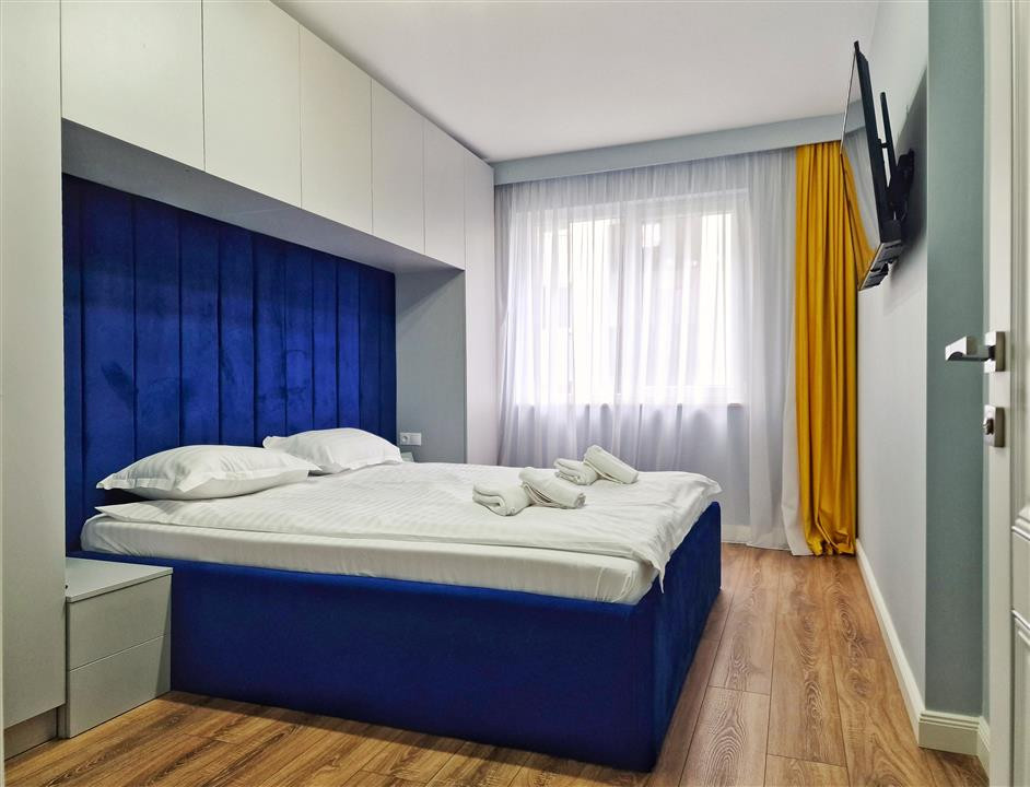 Apartament LUX cu parcare, zona BMW/Metro, la intrare in Floresti