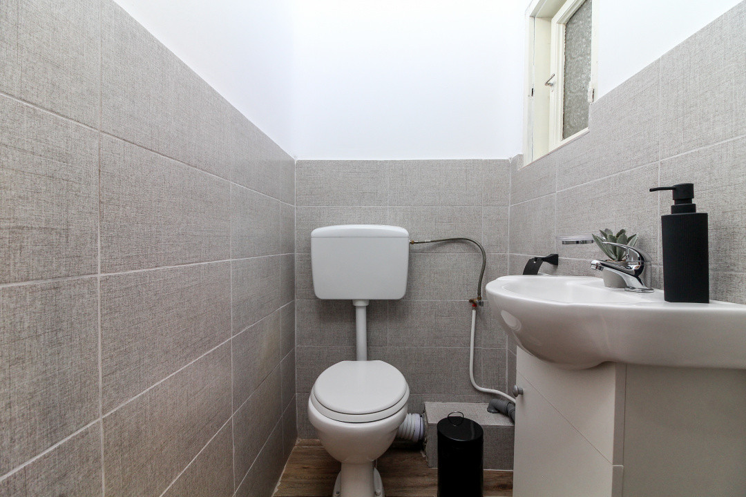 Apartament 76 mp, tavan inalt, Centru, langa Opera Nationala, 0% comision 