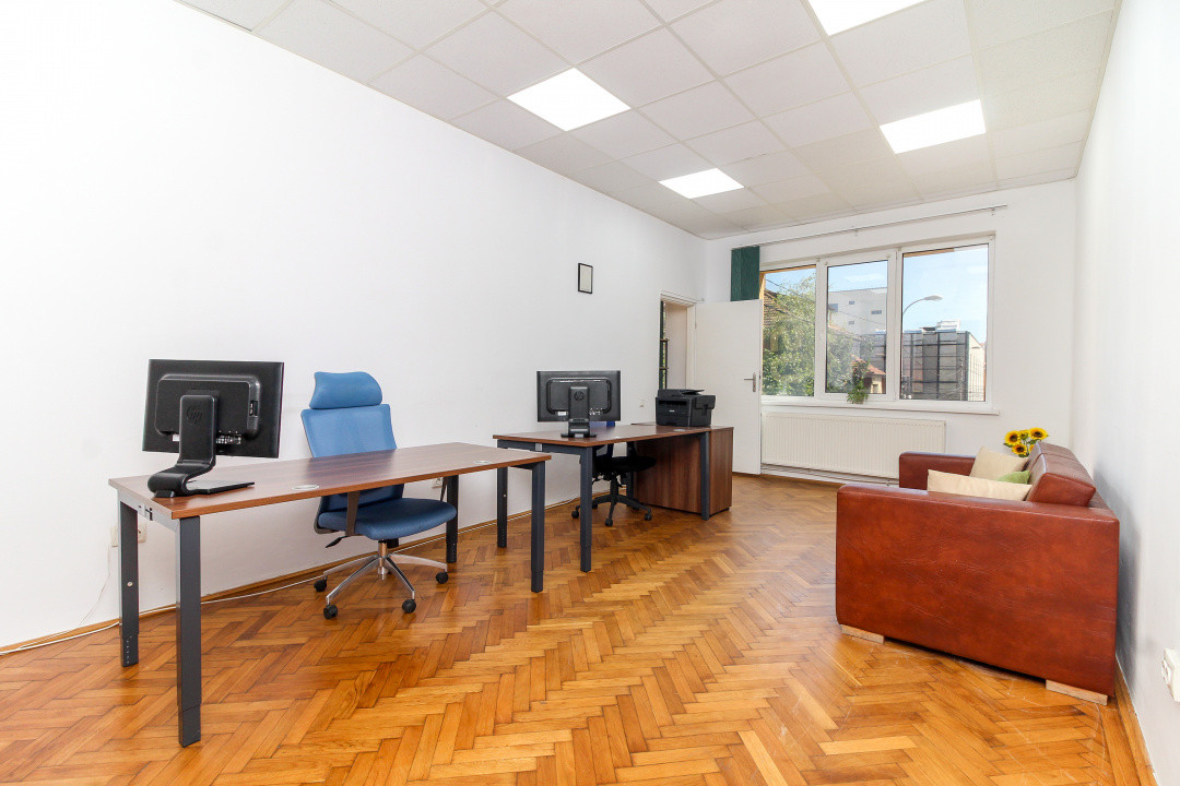 Apartament 76 mp, tavan inalt, Centru, langa Opera Nationala