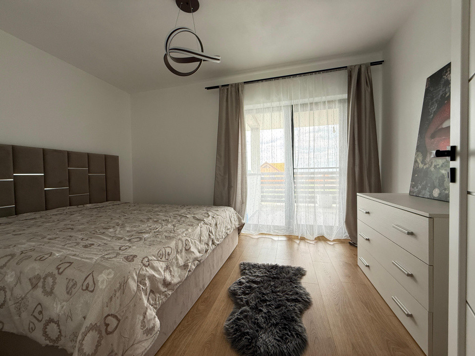 Casa individuala de inchiriat, 200 mp, teren 7 ari, Garaj, la CHEIE!