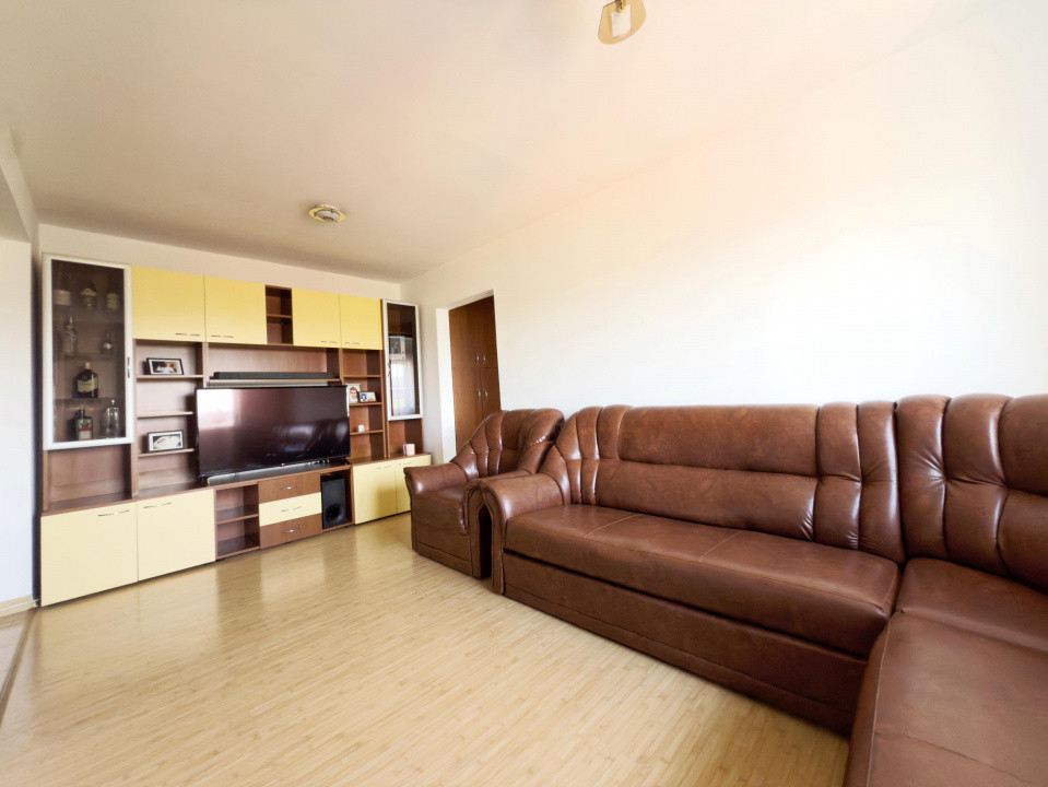 Apartament spatios, ideal pentru o familie, zona Europan Stadion/Bradet