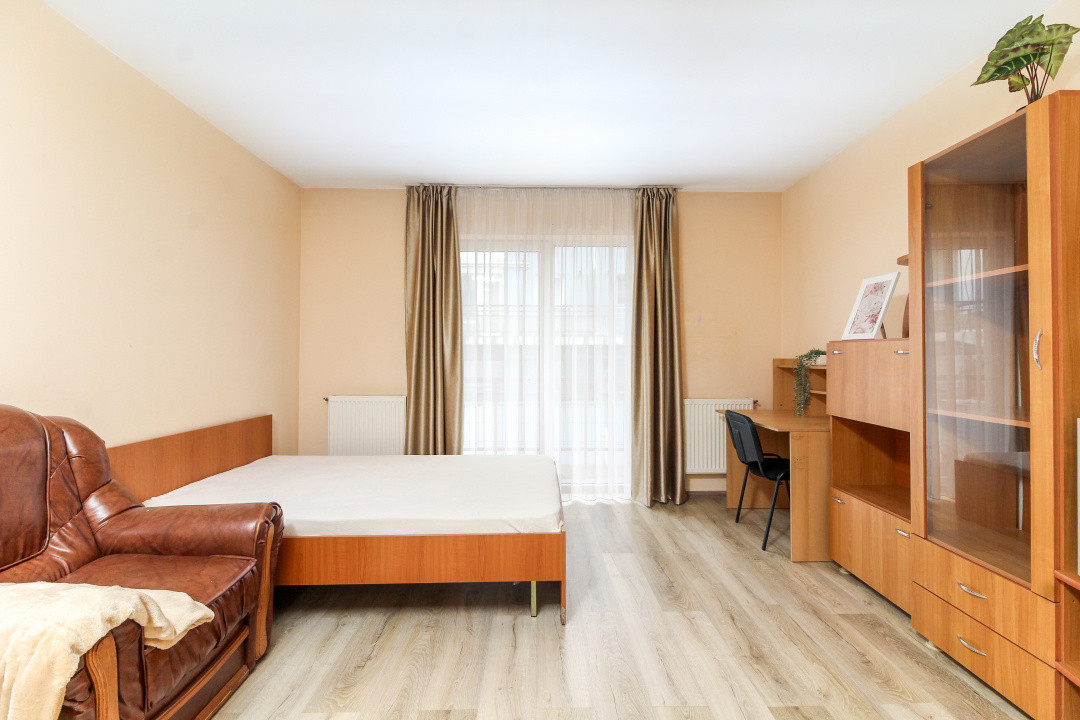 Apartament Zorilor UMF cu o camera, bloc dupa 2000, etaj 2